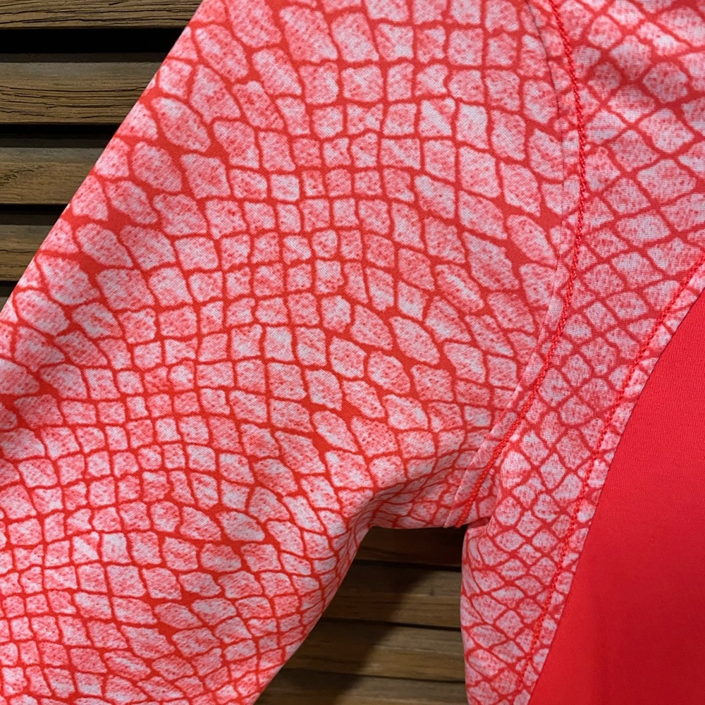 Under Armour Women’s Fitted Cold Gear Pullover - XS - Picture 7 of 8